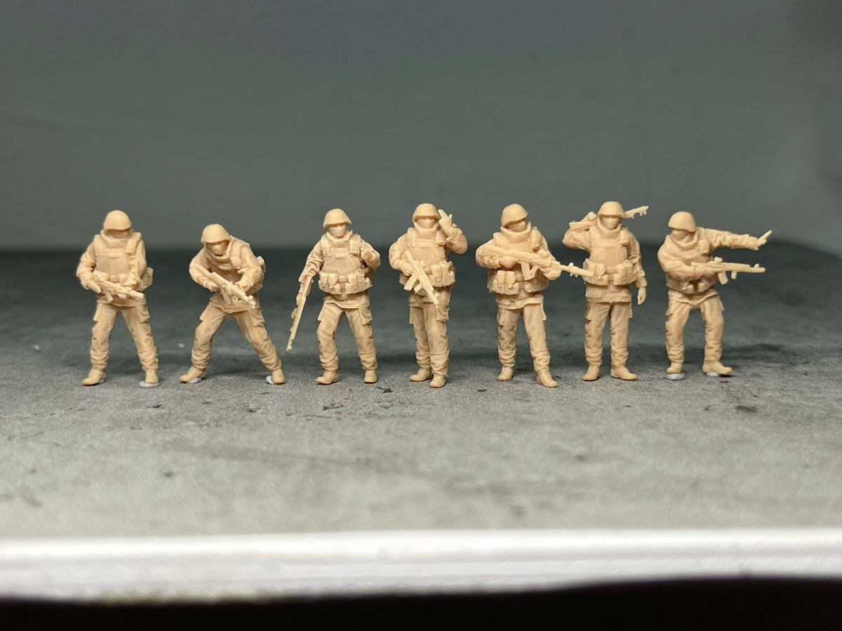 Russian 7-man soldier group LSSNo53 1/35/48/64/72/87/100/144