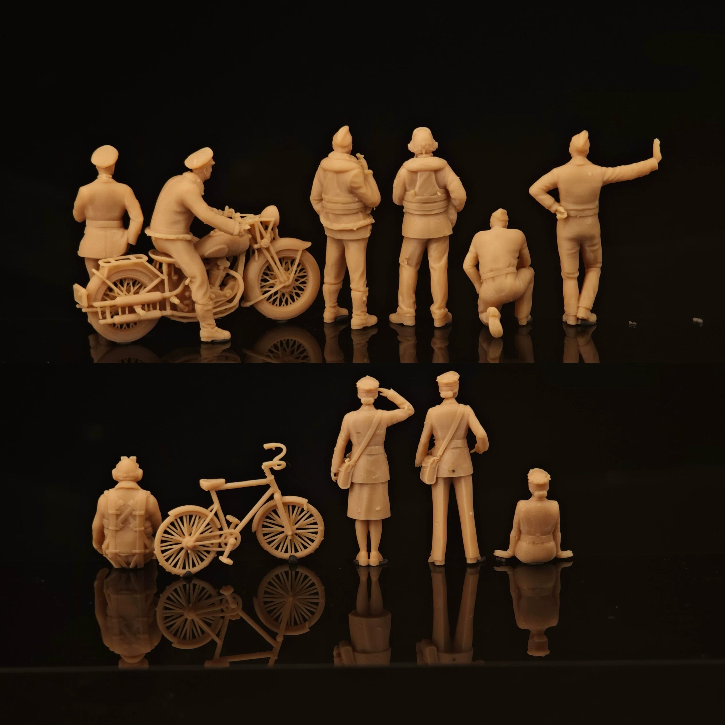 10 British Air Force ground crew members and bicycles/motors during World War II LSSNO180 1/35/48/64/72/87/100/144