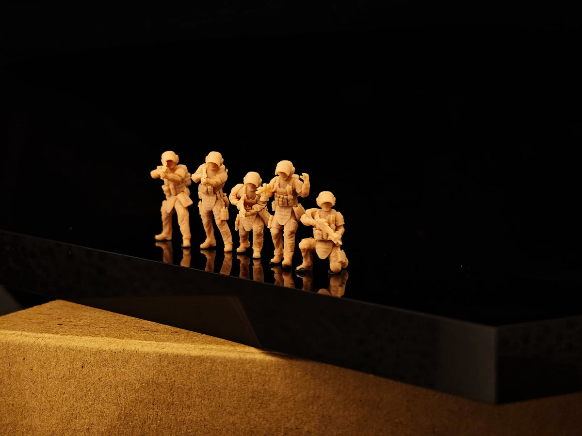 5 members of the German GSG9 special forces LSSNO250 1/35/48/64/72/87/100/144 — detail view 4