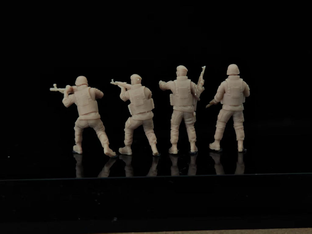 A 7-member modern peacekeeping force LSSNO151 1/35/48/64/72/87/100/144