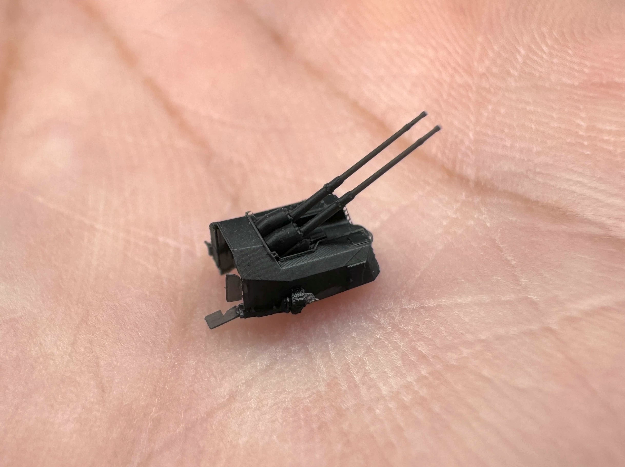 SSMODEL G700002 700 scale German 105mm SK C33 LC/37 double mount