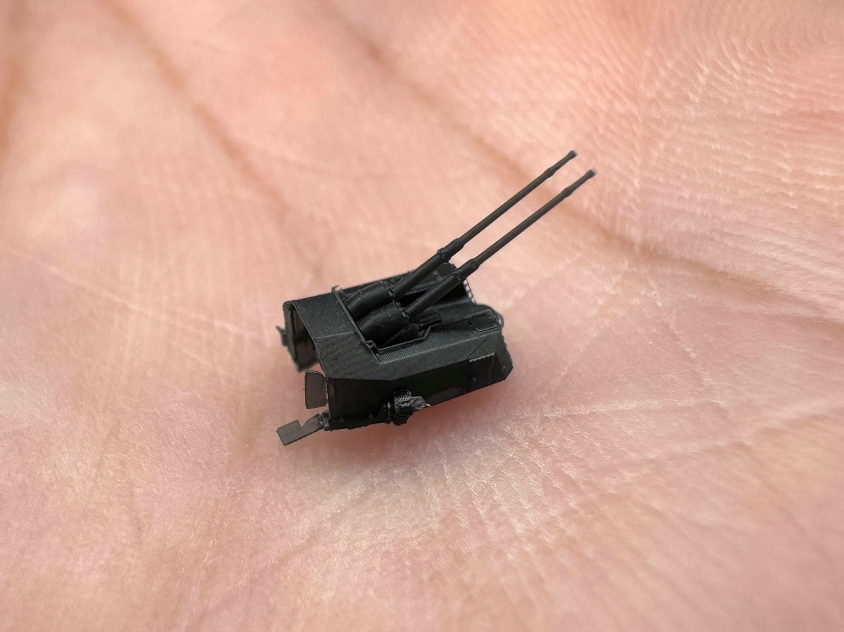 SSMODEL G700002 700 scale German 105mm SK C33 LC/37 double mount — detail view 4