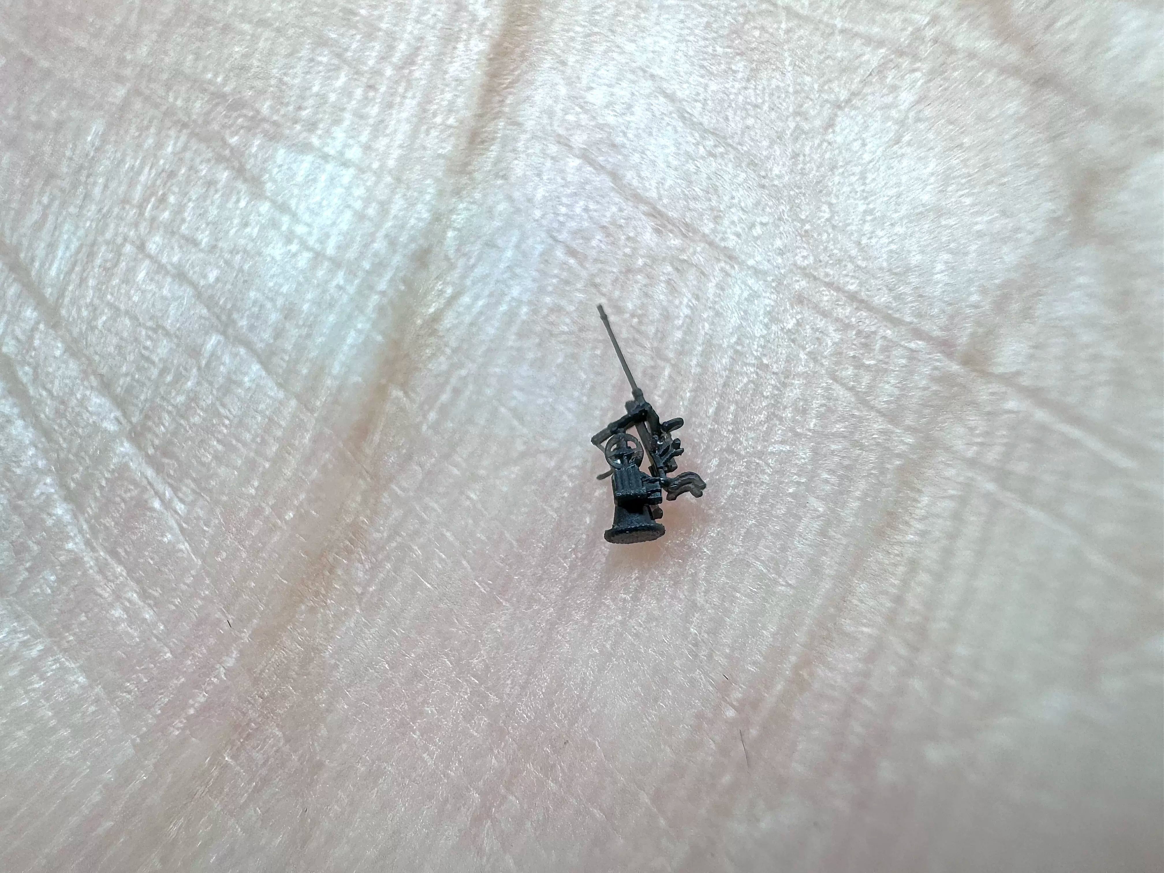 SSMODEL G700007   700 scale German 20mm C30 anti-aircraft machine