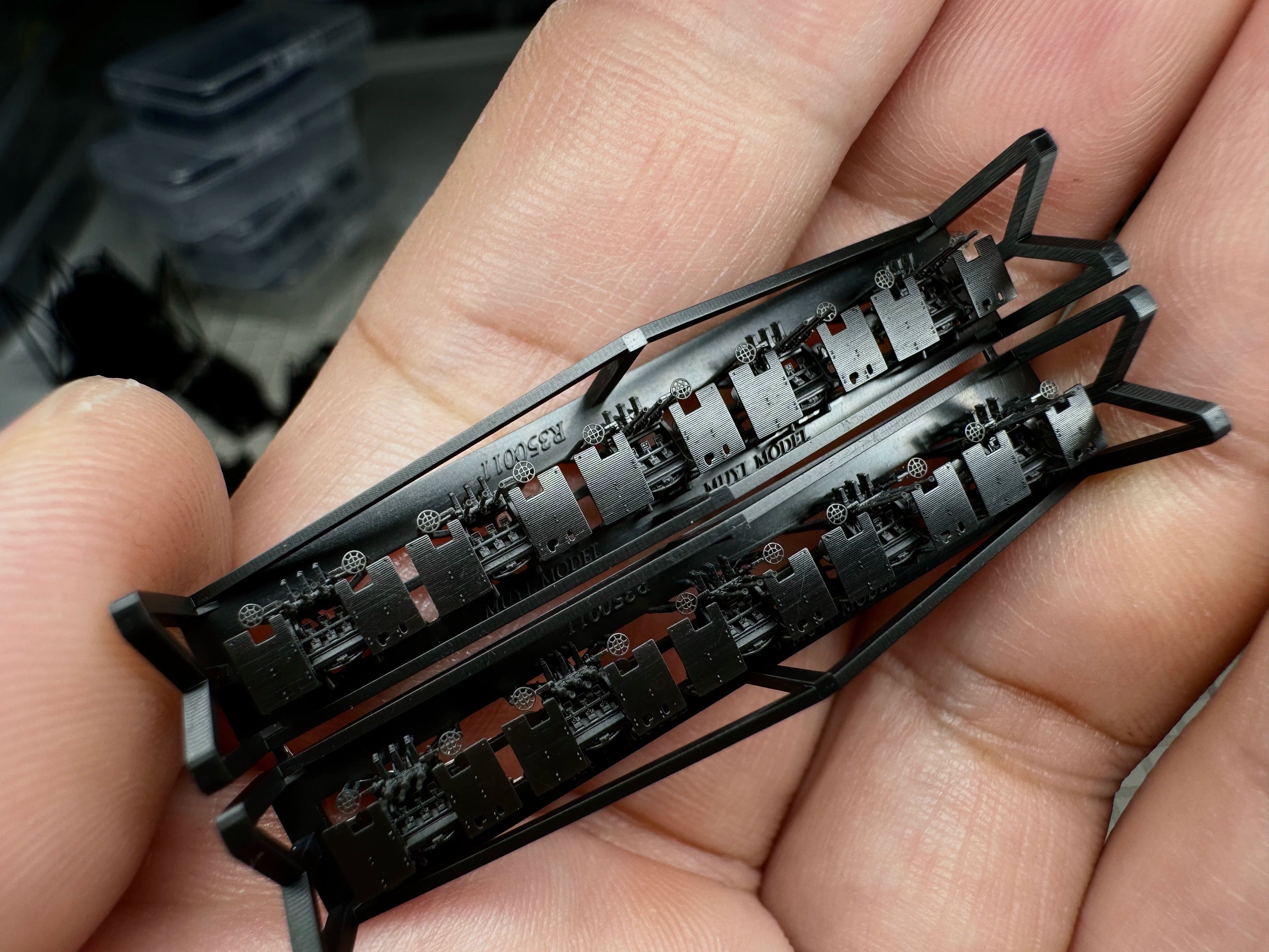 SSMODEL R350011   1/350Scale Jiulu triple with shield ring mechanical sight