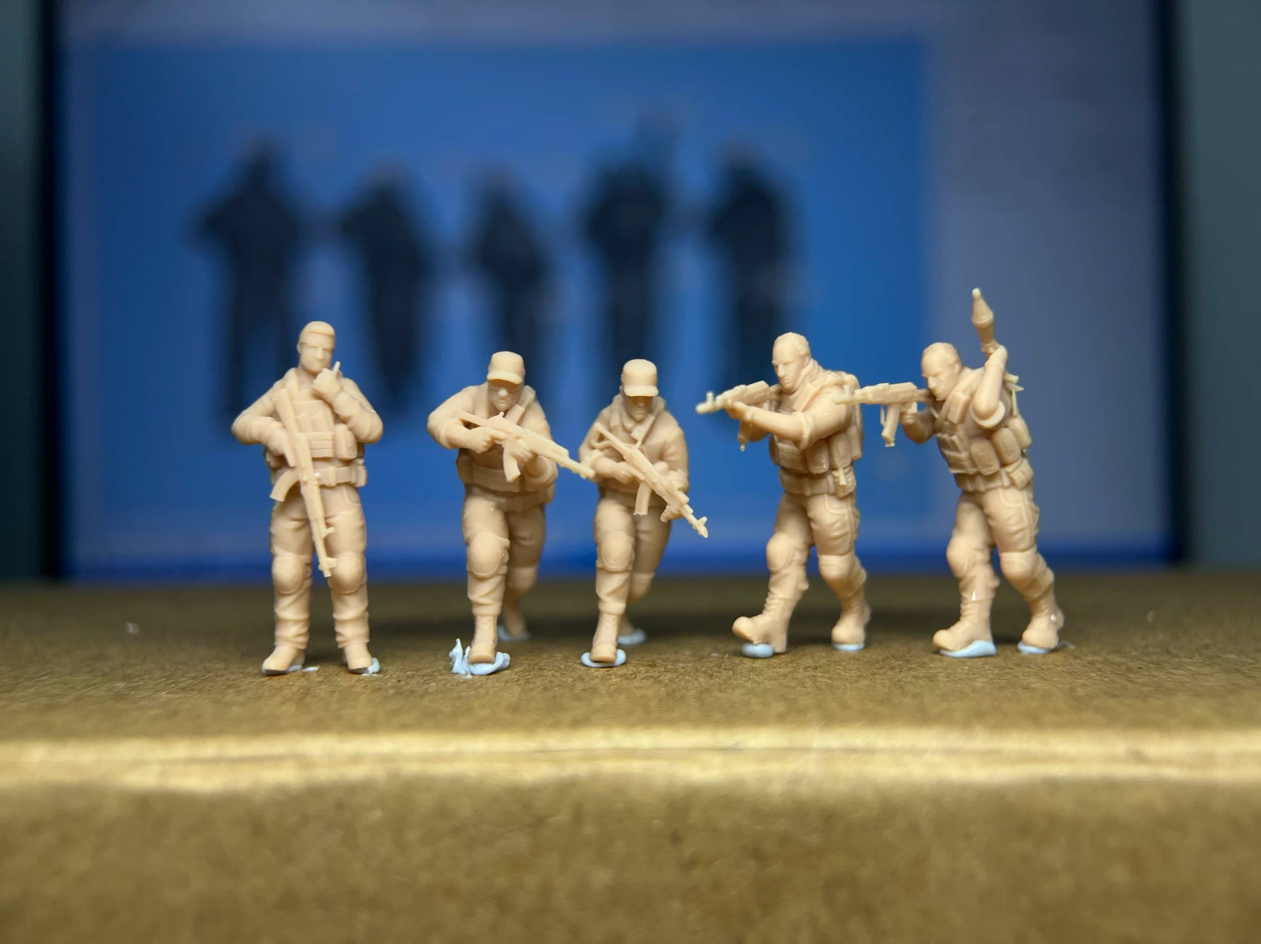 Modern Iraqi police soldier 5-man team LSSNO81 1/35/48/64/72/87/100/144