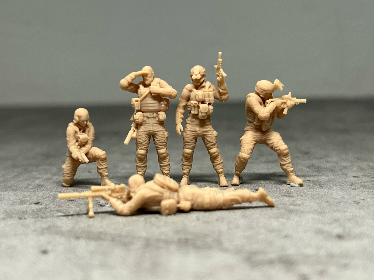 Modern Soldier 5-Man Team LSSNO48 1/35/48/64/72/87/100/144 — scale model kit