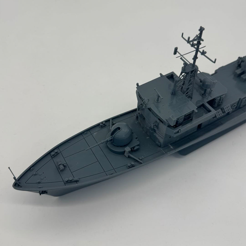 RHWS009 Greet Britannia Peacock Class Submarine Chaser LÉ Orla P41 Water line