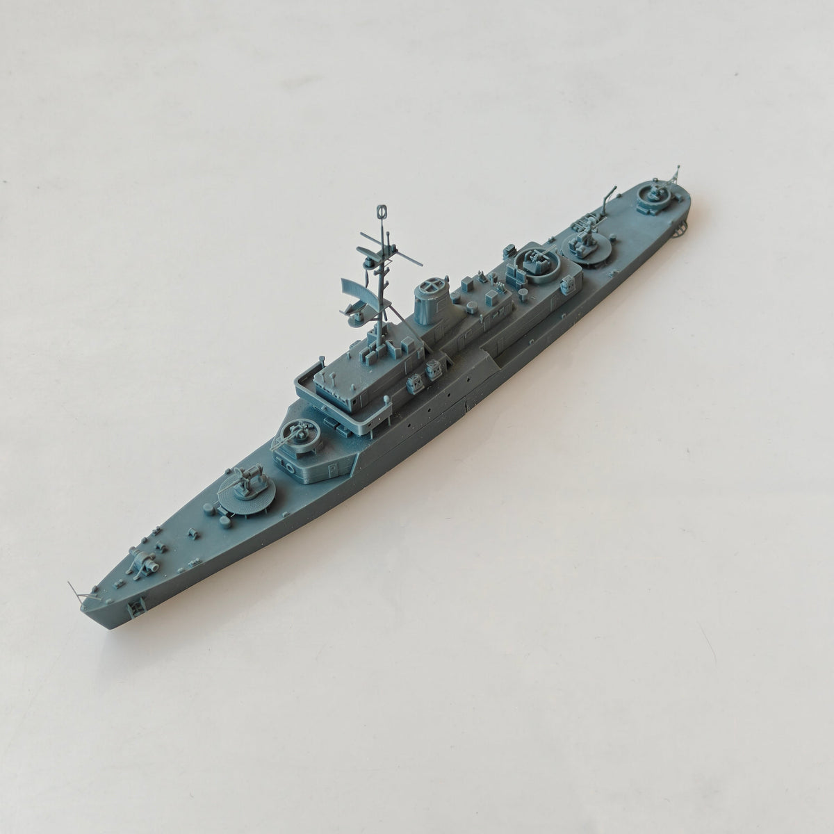 SSC148 Military Model IR Bayandor Class Frigate Water Line Main image