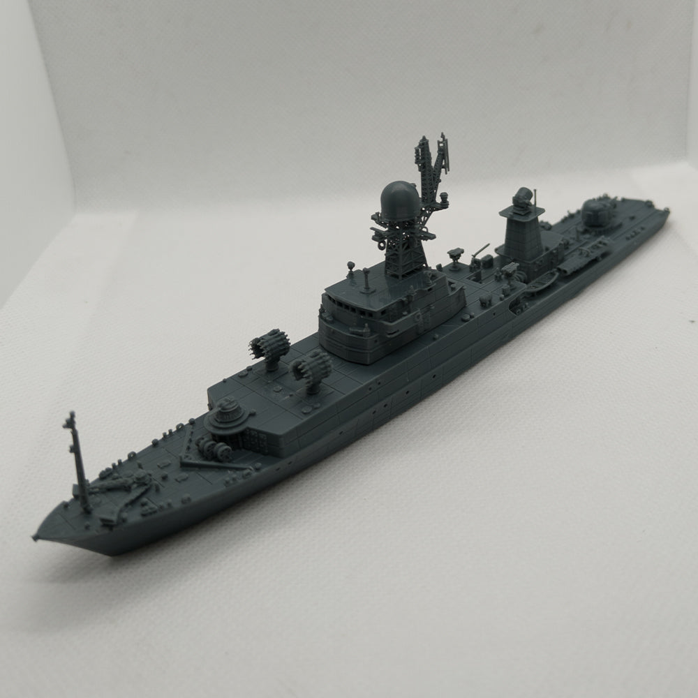 SSMODEL 625  Military Model Kit Soviet 1331M Small Anti-Submarine Vessel(Bottomless Version) — scale model kit
