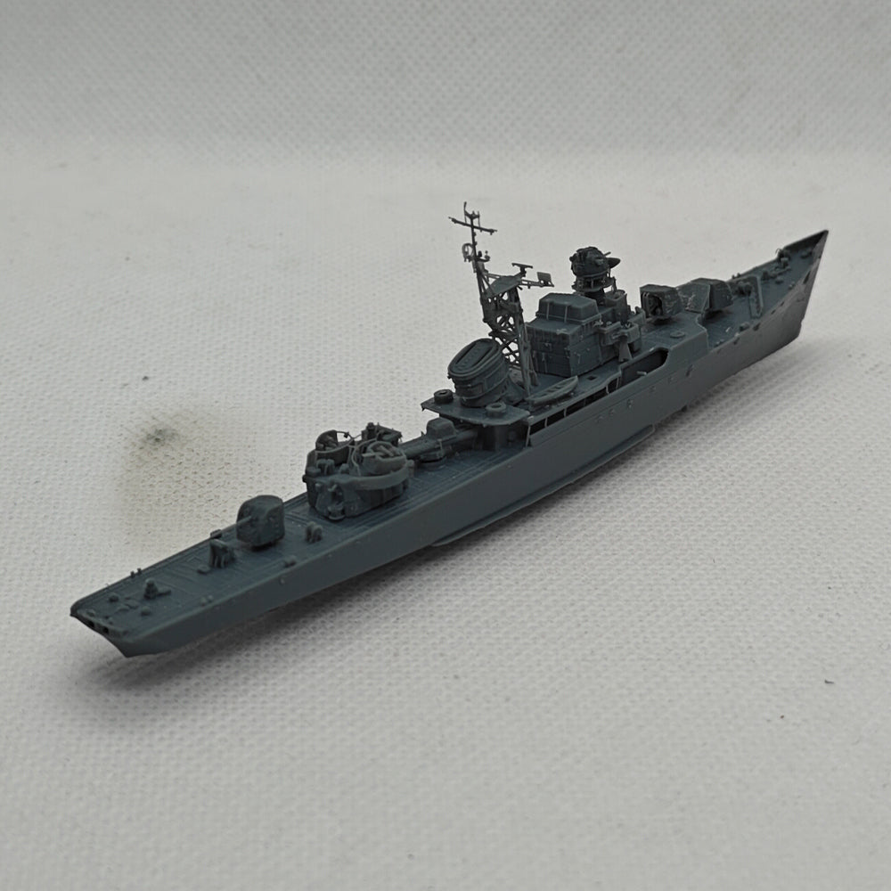 SSMODEL 623S Military Model Kit Soviet PR.50 SKR Rosomacha Frigate Full Hull Secondary image