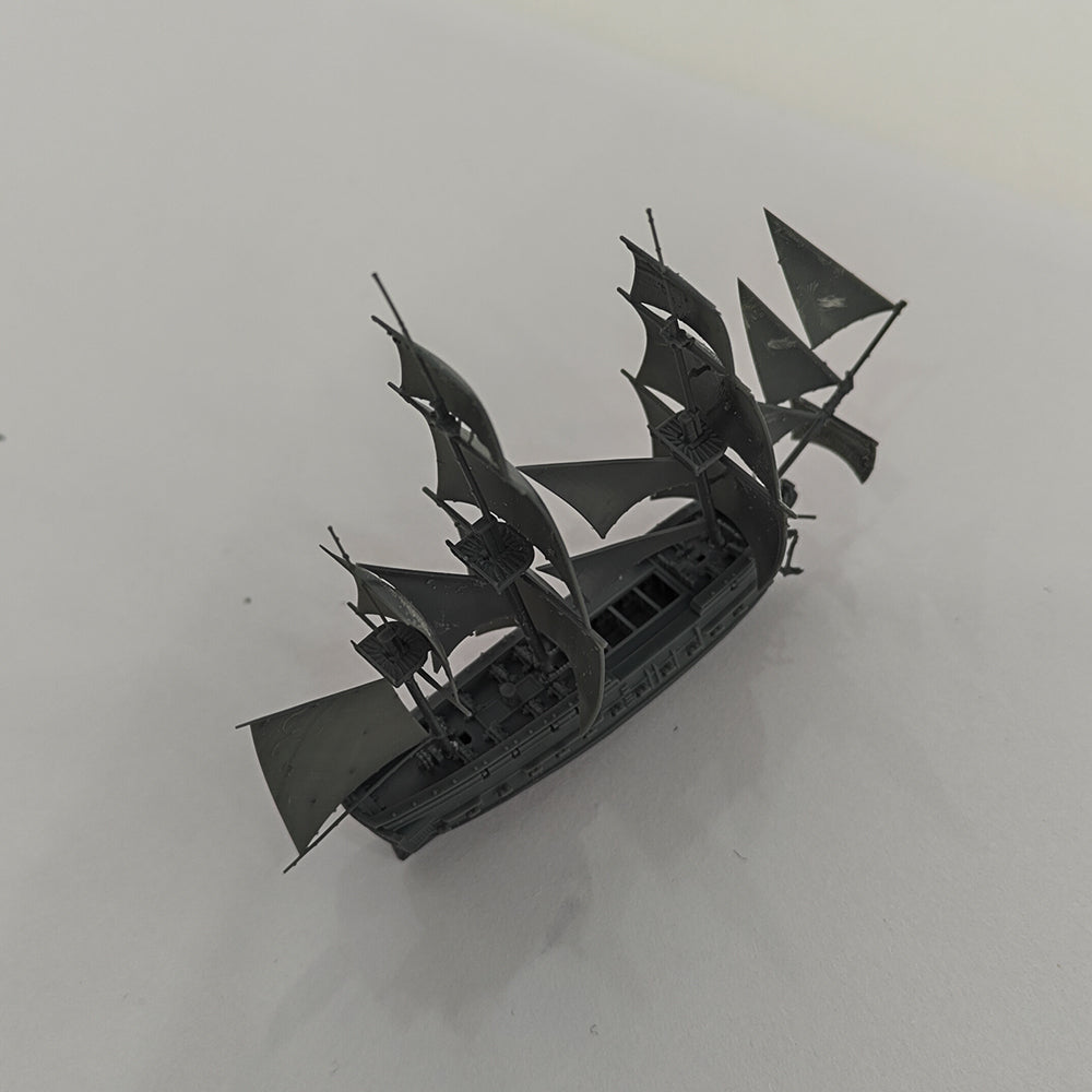 SSMODEL SSF005  Pirate frigate