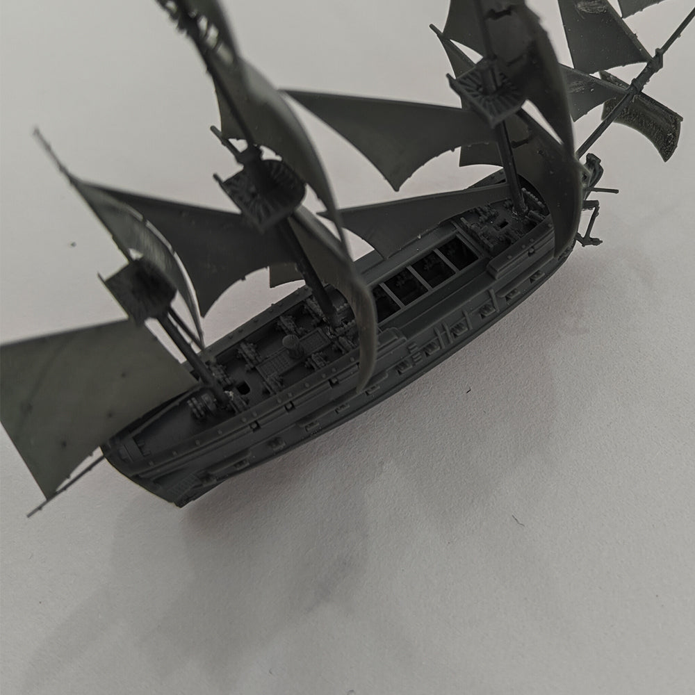 SSMODEL SSF005  Pirate frigate