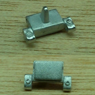 SSMODEL    35102 Chinese ZBD03ZLC2000 Offset Plate Tank 1/35 Metal Tracks with Pins