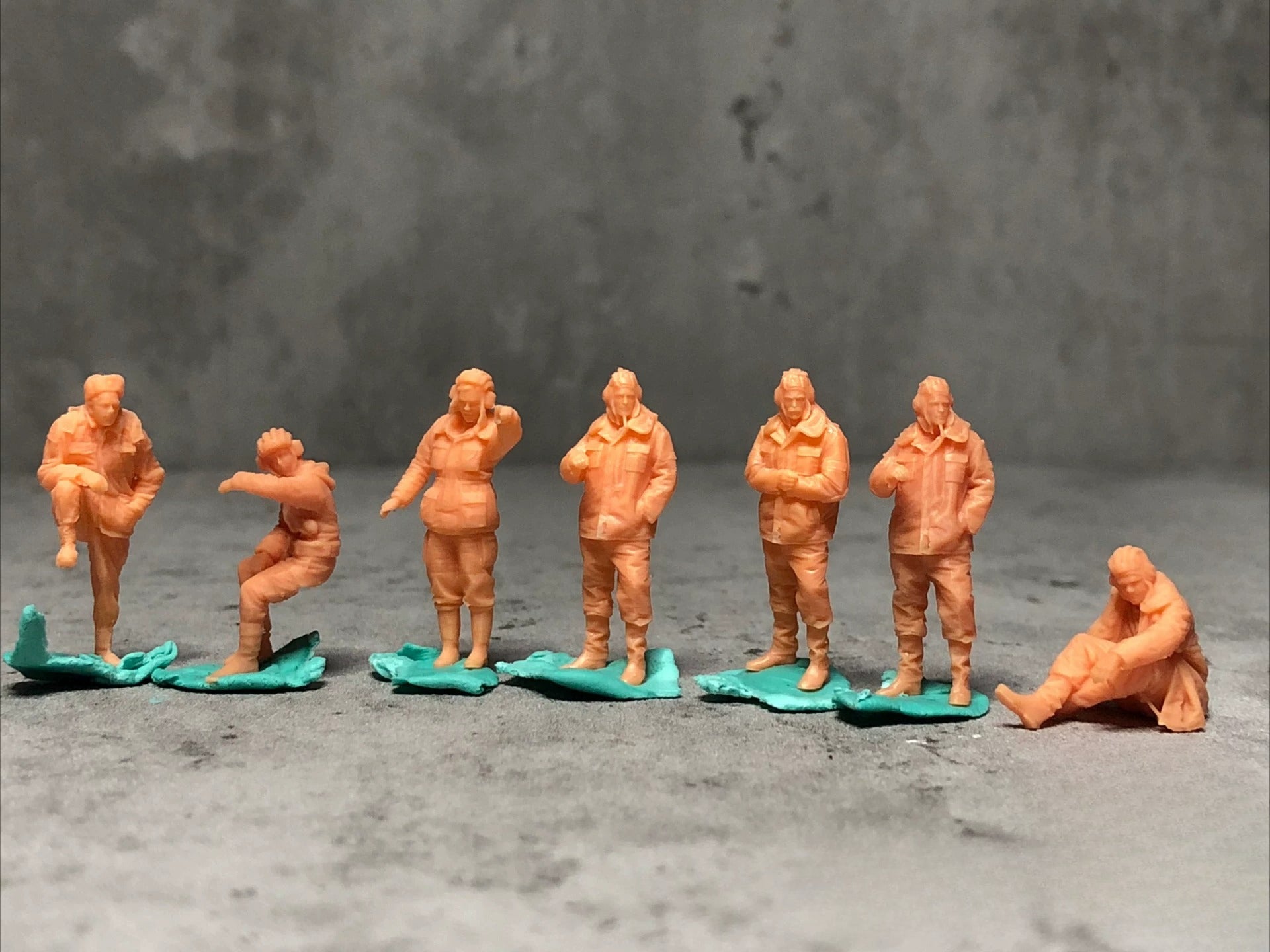 Russian tank crew of 7 LSSNO45 1/35/48/64/72/87/100/144