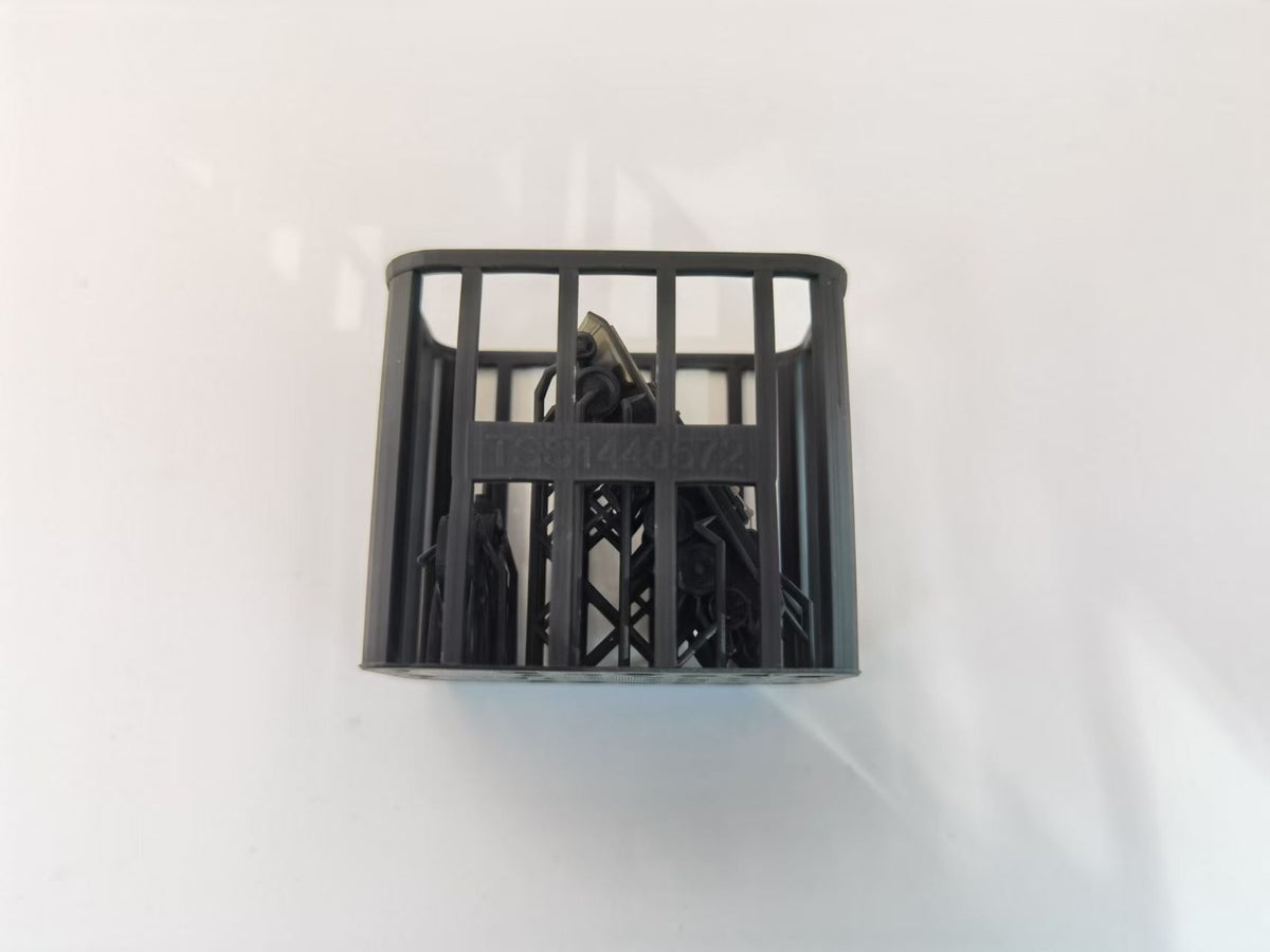 SSMODEL 1/144 BT-5 (early) Tank Resin Model Kit TSS1440572 — detail view 3