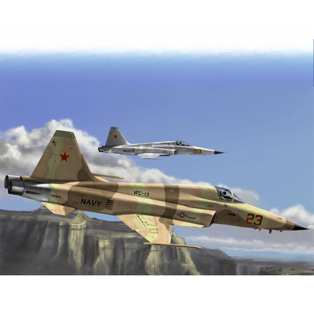 HobbyBoss 80207 1/72 F-5E Tiger II Fighter Plastic Assembly Aircraft Model — scale model kit