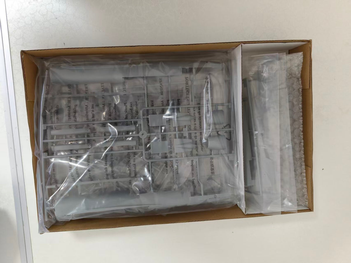 Trumpeter 1/72 01687 Tupolev Tu-128M Fiddler — detail view 3