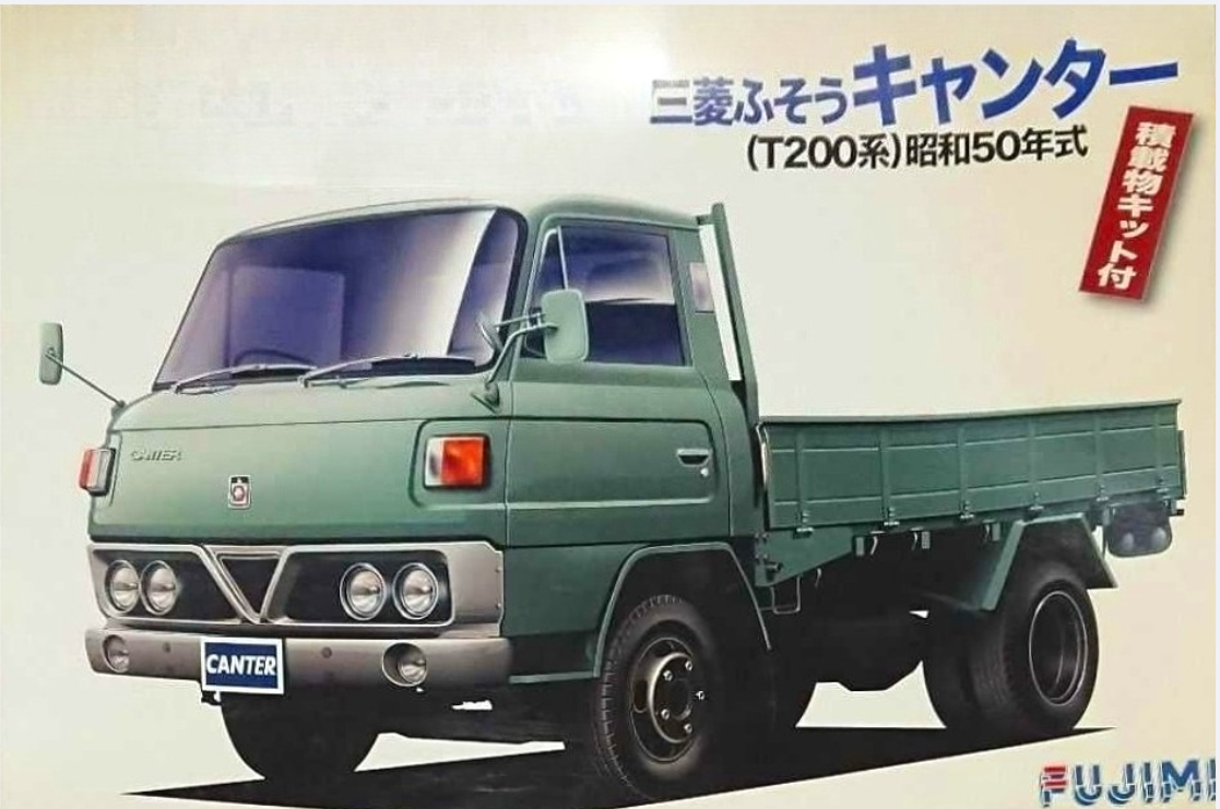 Fujimi 01134 Mitsubishi Fuso Canter 1/32 Scale Model Truck Kit Unassembled