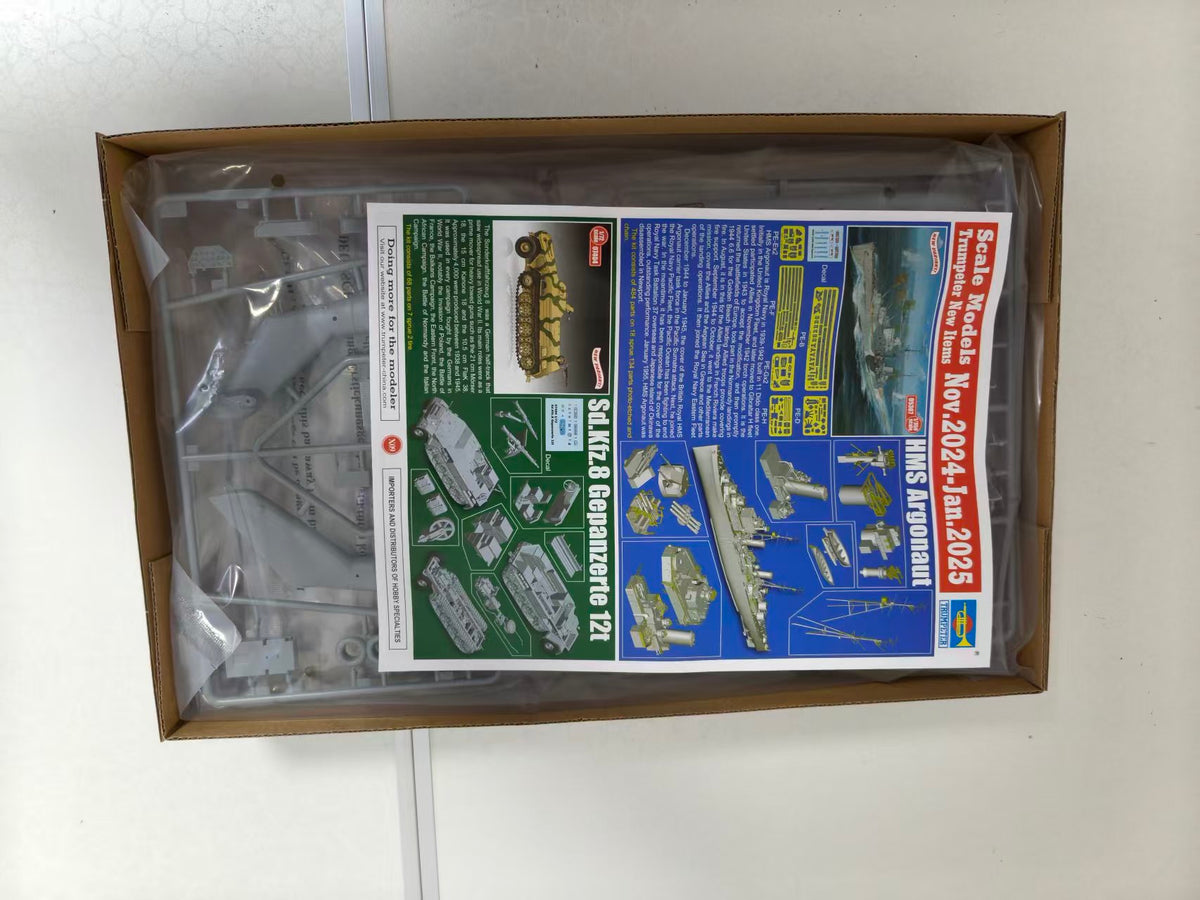 Trumpeter 05828 1/48 Scale Mi-24A Hind-B Aircraft Assemble Model Kit — detail view 3