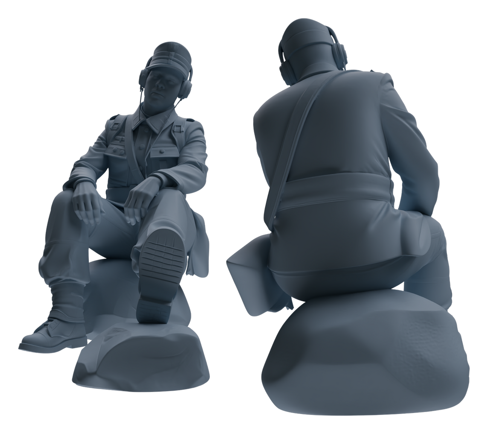 Detail view of MRY-SFW LYGR649 WWII Mine Soldier Six-Person Rest Group Model