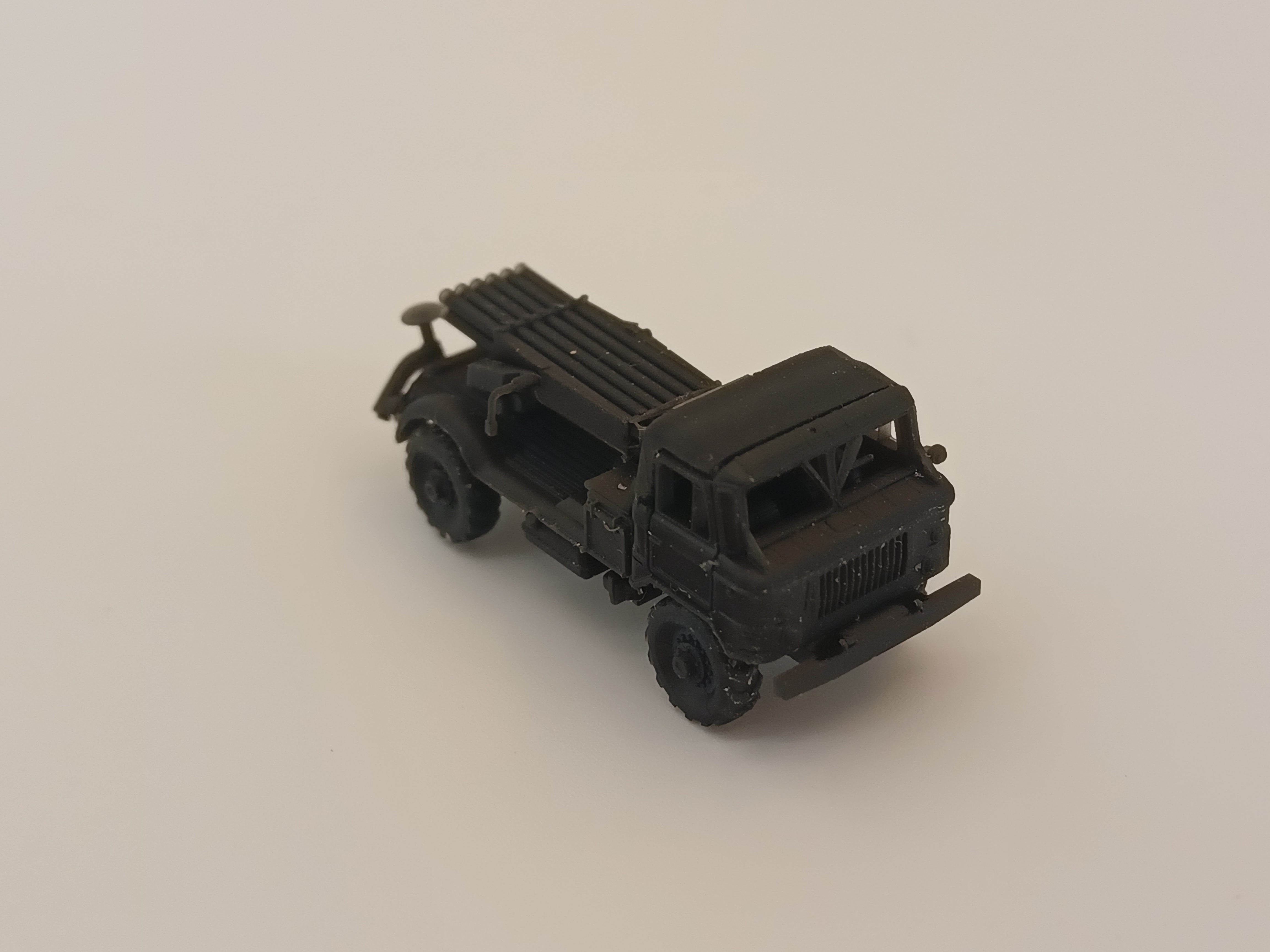 SSMODEL MODEL KIT 1/144 BM-21 Gaz-66 chassis TANK VSPG144RUS0001