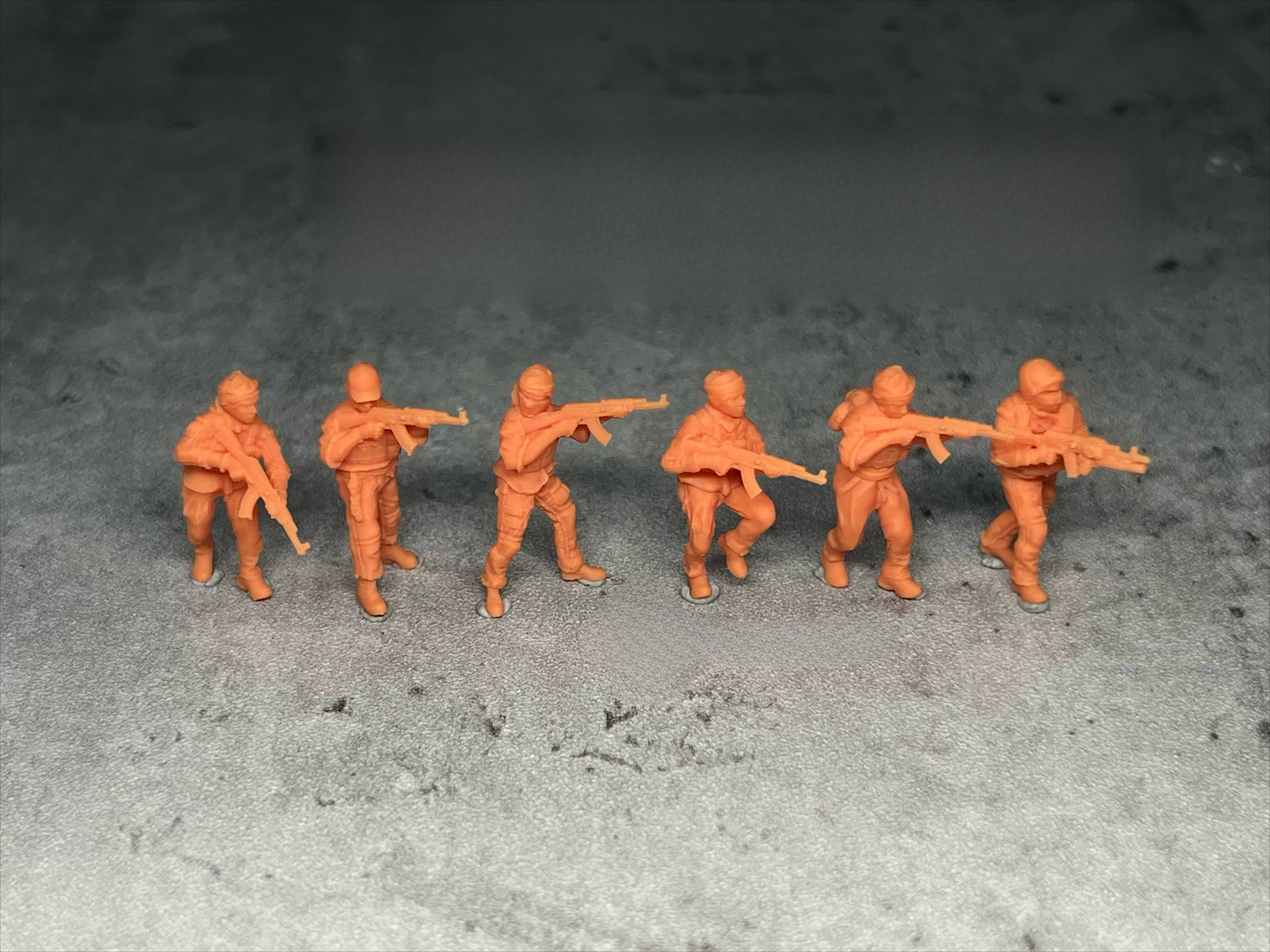 Modern Female Soldier Figures 6pcs LSSNO83 1/35/48/64/72/87/100/144