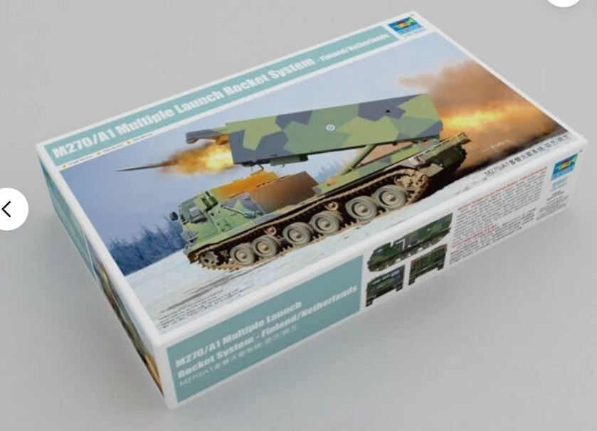 Trumpeter 1/35 - 01047 M270/A1 Multiple Launch Rocket System Model Kit — scale model kit