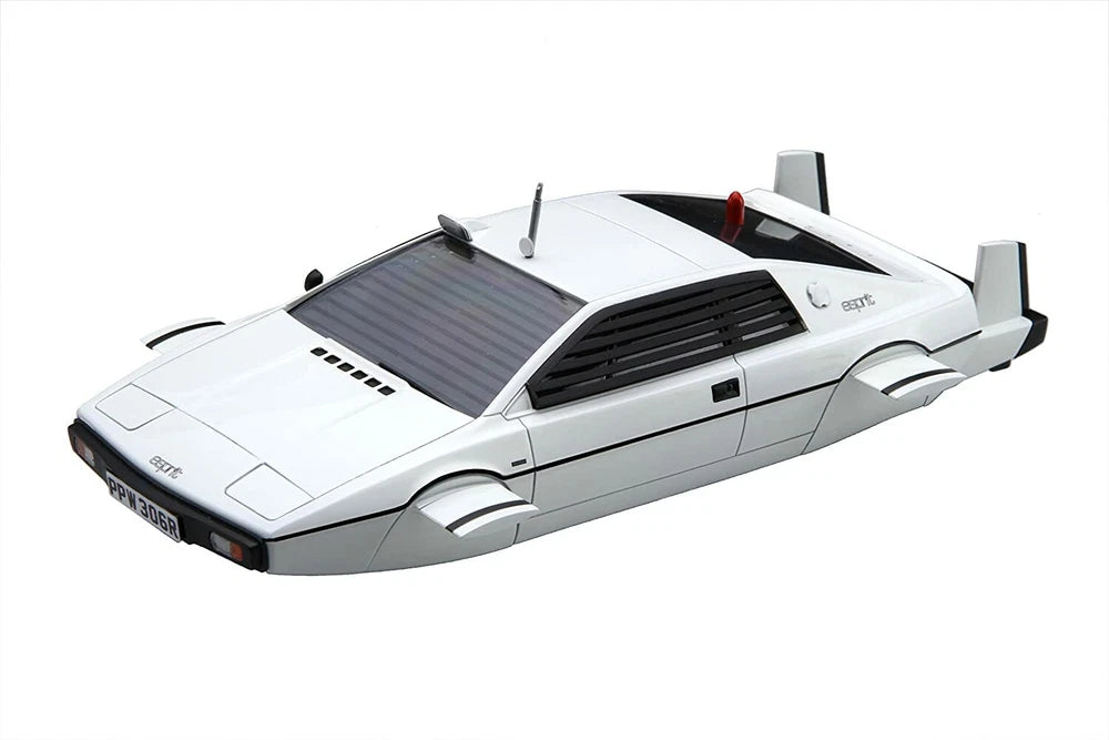 Fujimi 09192 model 1/24 BOND CAR Submarine