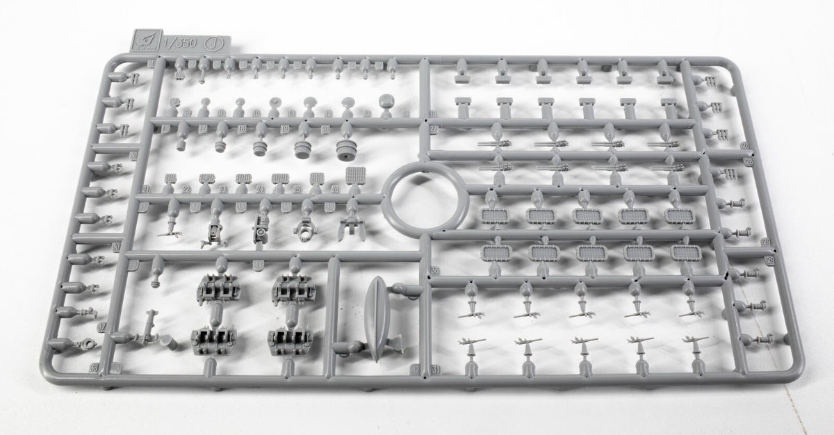Very Fire 1/350 USS Montana Warship Battleship（VF350913） — detail view 2
