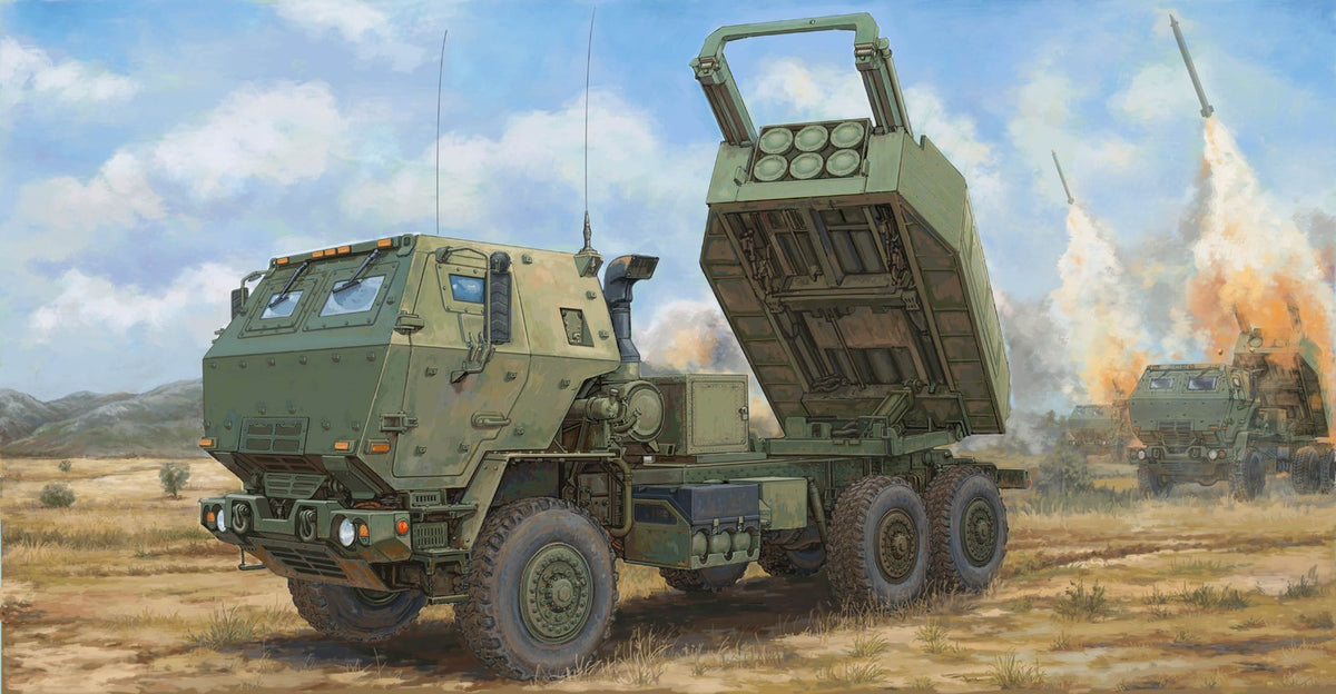 Trumpeter 01041 1/35 M142 HIGH MOBILITY ARTILLERY ROCKET SYSTEM HIMARS Kit- — scale model kit