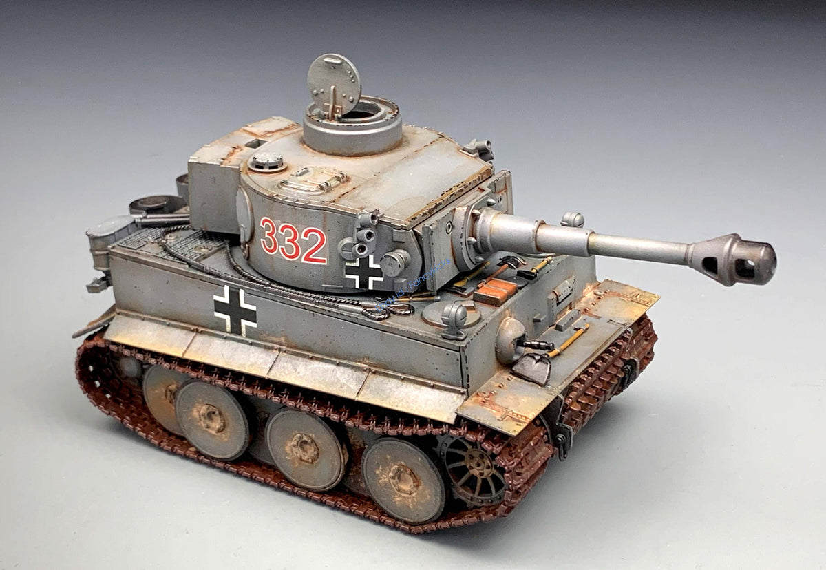Tiger Model 502 TIGER I Panzerkampfwagen VI Tiger I Ausfuhrung Sd.Kfz.181Fruhe — detail view 2