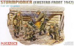 DRAGON 1/35 6146 SS Sturmpioner Eastern Front 1942 Plastic Model