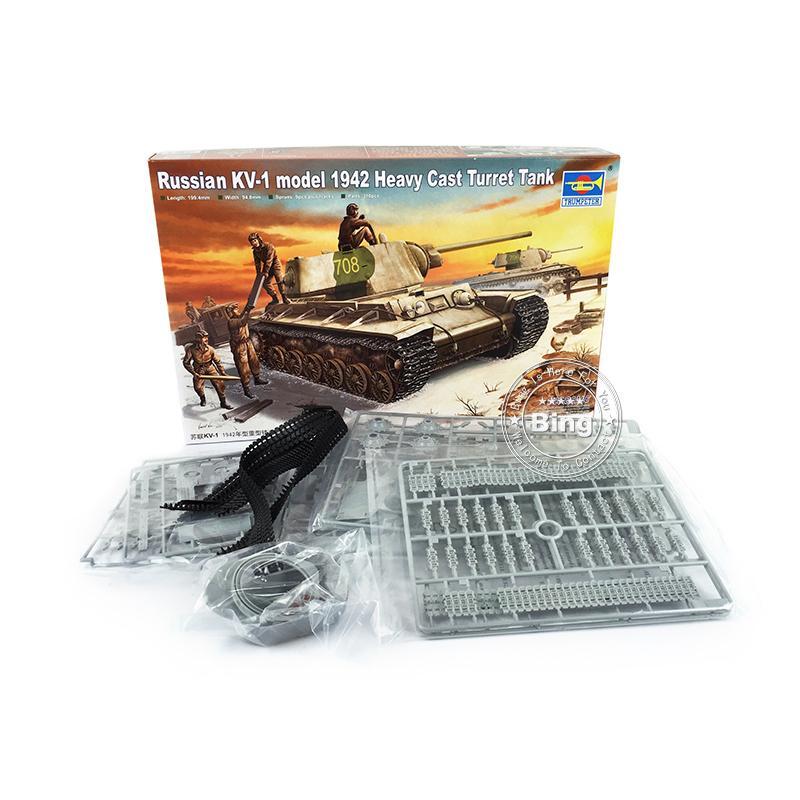 1/35 Trumpeter Heavy Cast Turrey Tank Russian KV-1 1942 00359 Static Model