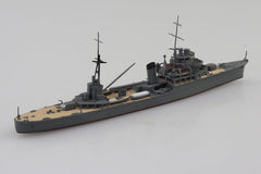 Aoshima AO-06747 1/700 Kit WWII IJN Japanese Light Cruiser Katori