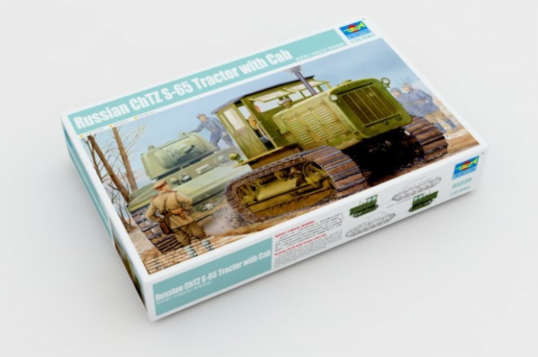 Trumpeter 1/35 05539 Russian ChTZ S-65 Tractor with Cab — scale model kit