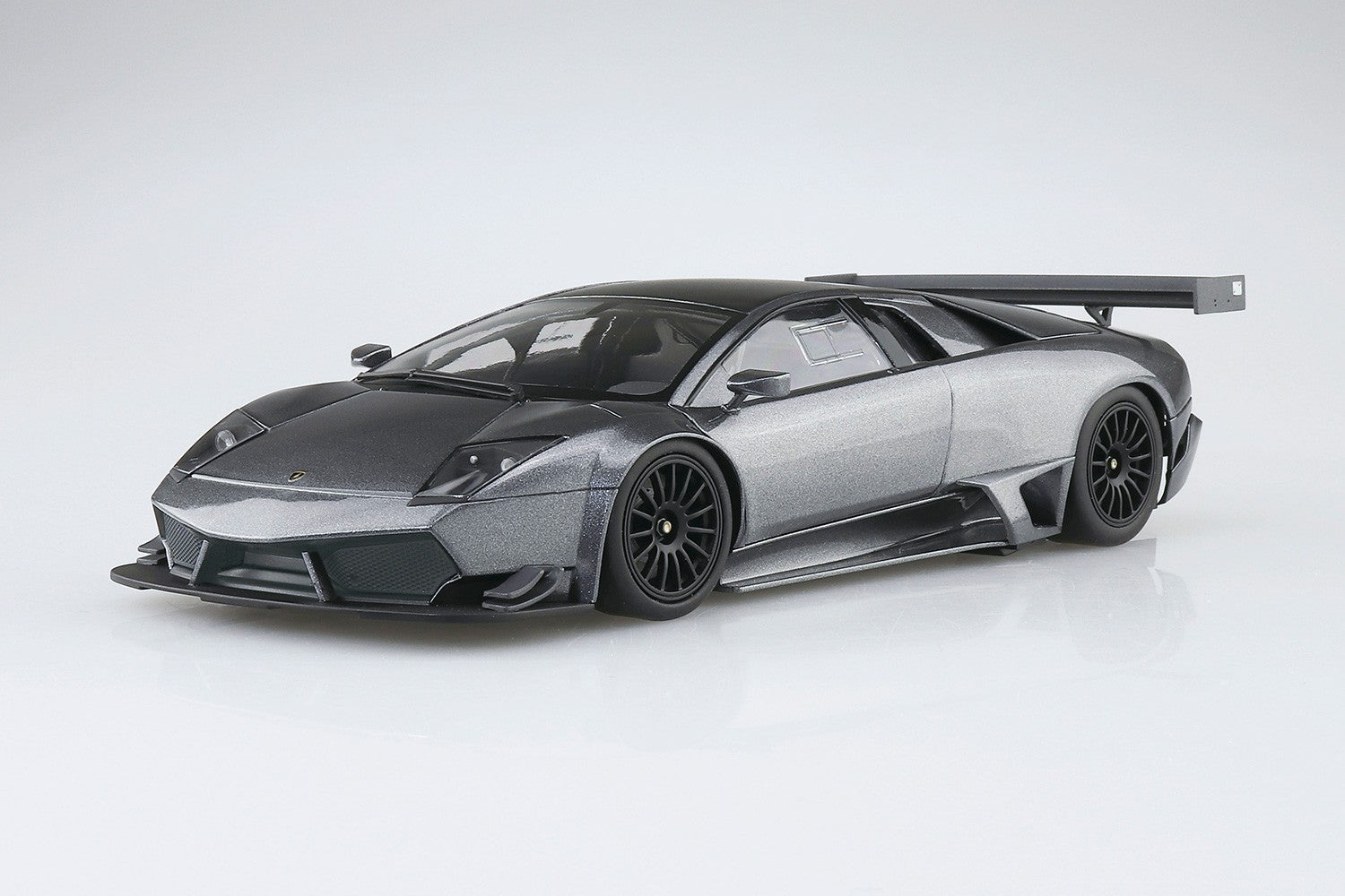 Aoshima AO-20284 1/24 2010 Lamborghini Murcielago R-SV 10 Super Car #7 Model Kit
