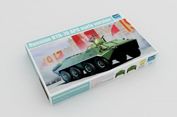 Trumpeter 01590 RUSSIAN BTR-70 APC EARLY VERSION Model Kit 1/35