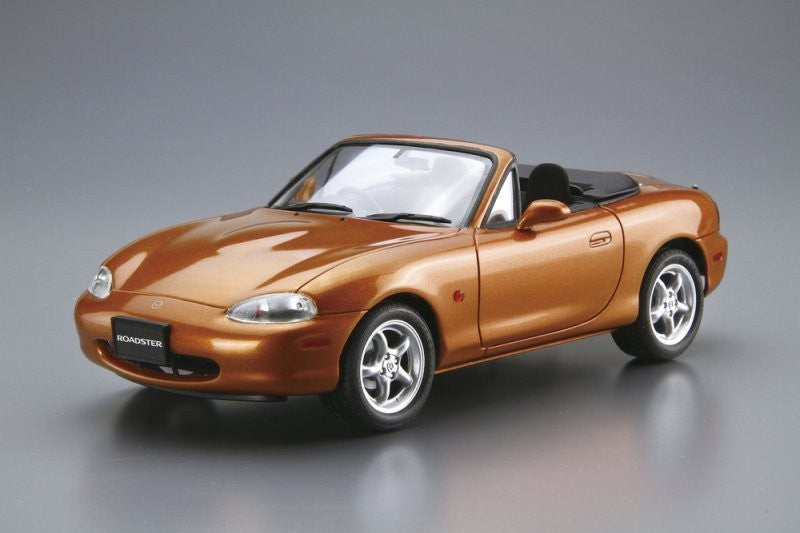 Aoshima AO-20468 1/24The Model Car(117)Kit Mazda MX-5 Miata Roadster RS NB8C '99 Main image