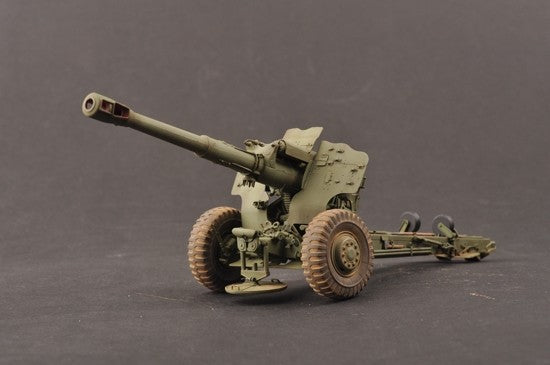 Trumpeter 1/35 SOVIET D-20 152 mm TOWED GUN HOWITZER Model Kit - 02333