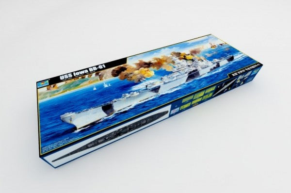 Trumpeter 03706 USS IOWA BB-61 1:200 Model Kit-