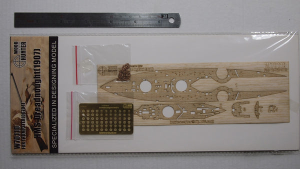 Hunter 1/700 HMS DREADNOUGHT 1907 wooden deck for TRUMPETER 06704 - (W70110)
