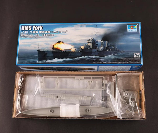 Trumpeter 06745 1/700 HMS York Plastic Model Warship Kit