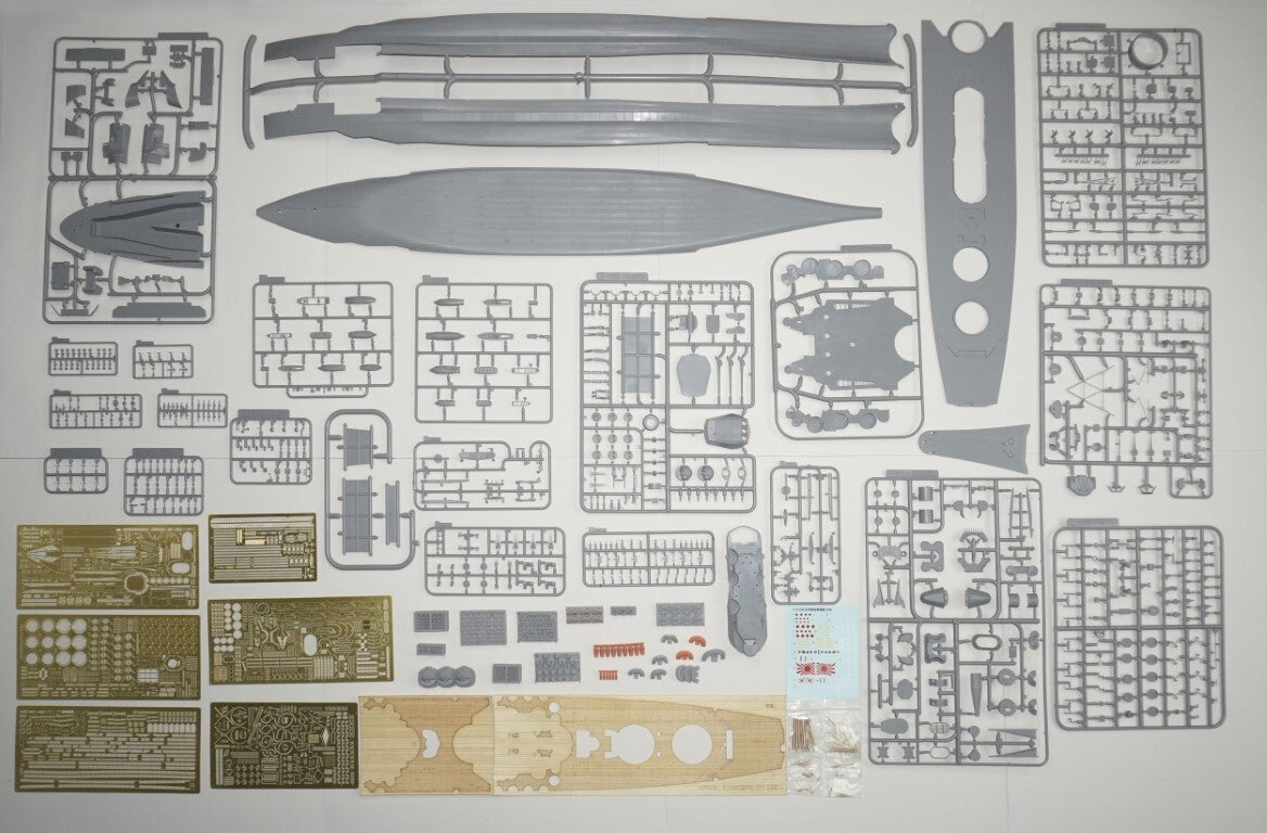 Very Fire 1/350 IJN Musashi Deluxe Kit BELBV350903DX — detail view 2