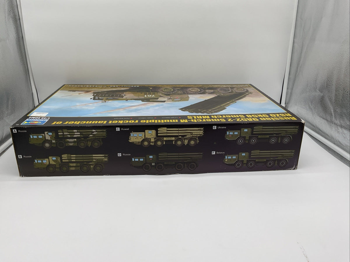 1/35 Trumpeter #01020 Russian 9A52-2 Smerch-M Multiple Rocket Launcher RC — detail view 4