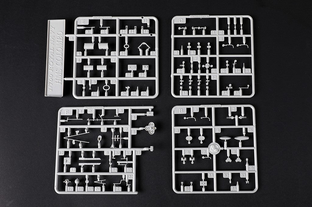 Trumpeter 1/700 06742 HMS COLOMBO Model Kit