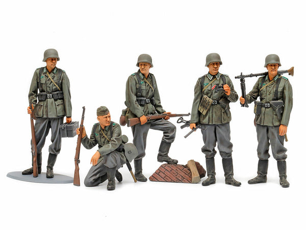 Tamiya 35371 1/35 Scale Military Figure Model Kit Mid-WWII German Infantry Set