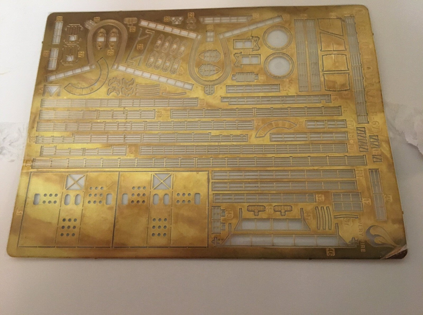 Very Fire 1/350 USS Montana DX version VF350913DX Secondary image
