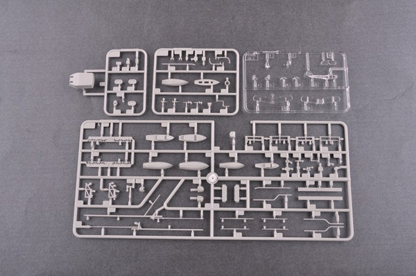 Trumpeter 1/350 05351 Royal Navy Heavy Cruiser HMS model kit▲