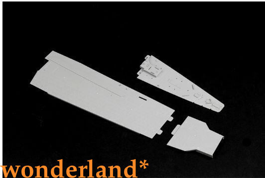 MINSK KIEV USSR AIRCRAFT CARRIER 1/500 ship Trumpeter model kit 05207 — detail view 3