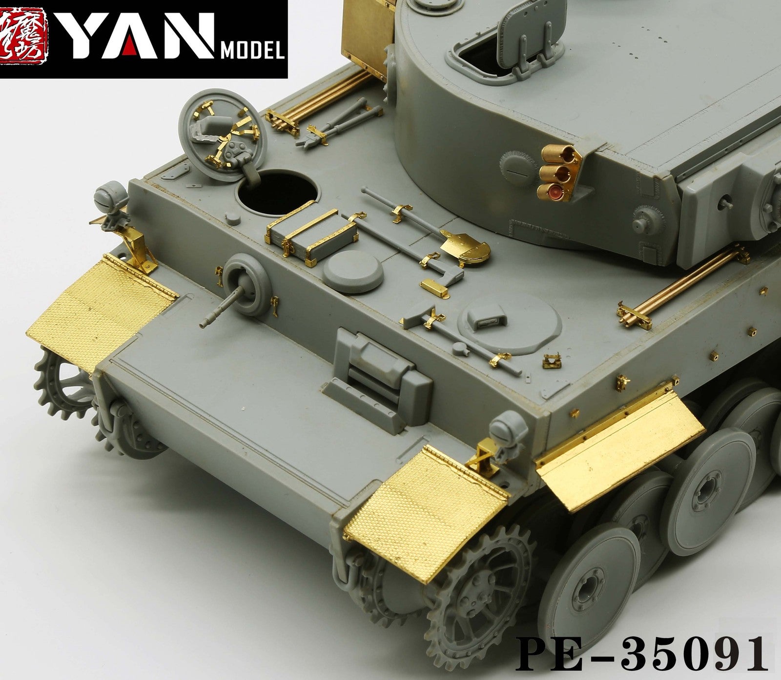 Yan Model PE-35091 1/35 Sd.Kfz.181 Early “Operation Ochsenkopf” for Dragon 6328